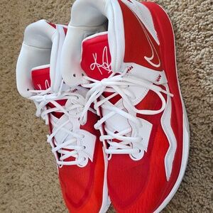 Red Kyrie Irving Infinity University Red Size 14